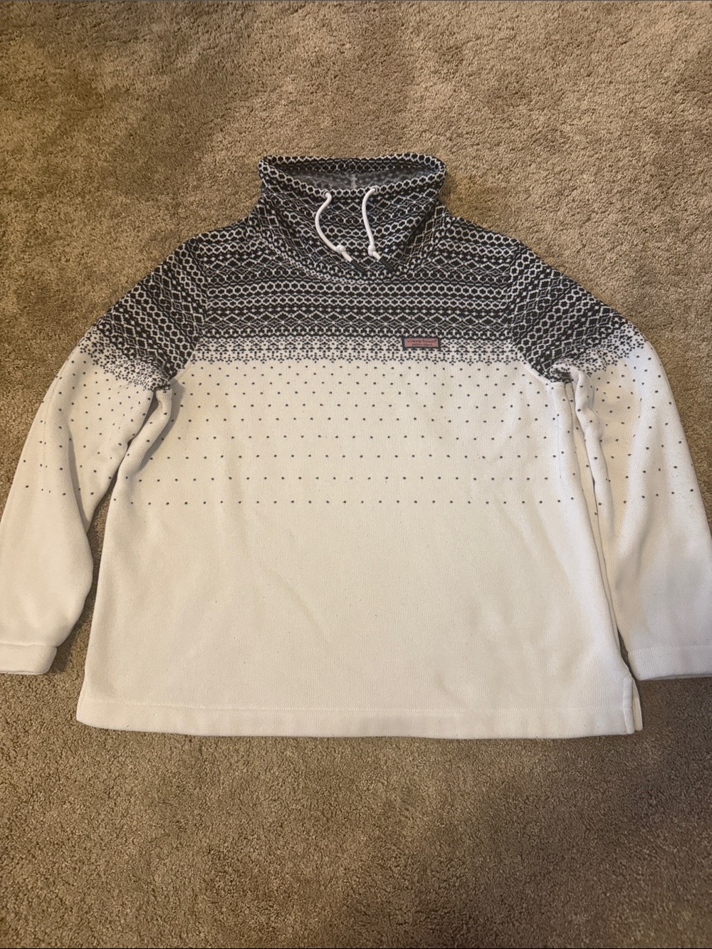 Vineyard Vines Nordic Fleece Pullover- Cowl neck- size XL- Black and White